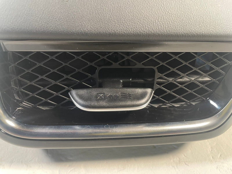 Load image into Gallery viewer, 2025-2026 ACURA ADX LEFT DRIVER SIDE DASH DASHBOARD AC AIR VENT GRILLE # 113935
