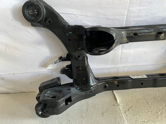 24-25 HYUNDAI SANTA FE FWD REAR SUSPENSION CRADLE CROSSMEMBER SUBFRAME