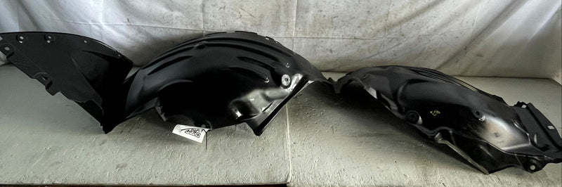 Load image into Gallery viewer, 2022 - 2025 MAZDA CX-5 FRONT RIGHT SIDE FENDER LINER SPLASH GUARD SHIELD #113817
