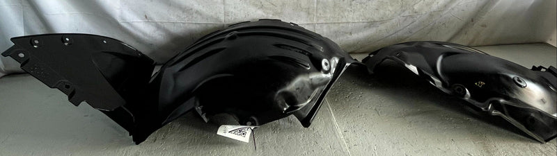 Load image into Gallery viewer, 2022 - 2025 MAZDA CX-5 FRONT RIGHT SIDE FENDER LINER SPLASH GUARD SHIELD #113817

