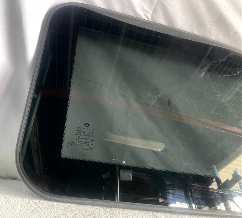 Load image into Gallery viewer, 2017-2025 MAZDA CX-5 SUNROOF SUN ROOF MOONROOF WINDOW GLASS BDTT-69-810 # 113793
