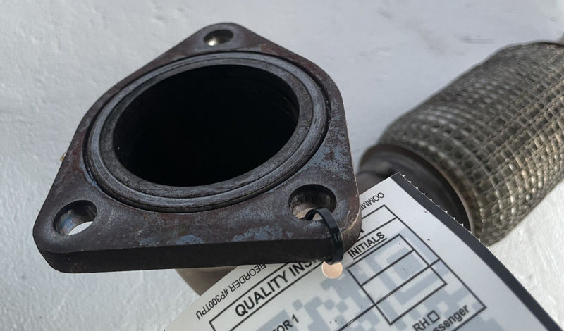 Load image into Gallery viewer, 22-24 HONDA CIVIC FRONT GAS ENGINE EXHAUST INTERMEDIATE TUBE PIPE 2.0L # 108913
