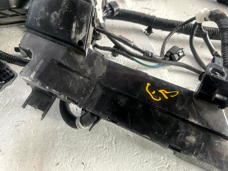 Load image into Gallery viewer, 2022-2023 MAZDA CX-5 FRONT ENGINE BAY FUSE BOX WIRE HARNESS KPF6-67-010 # 113794
