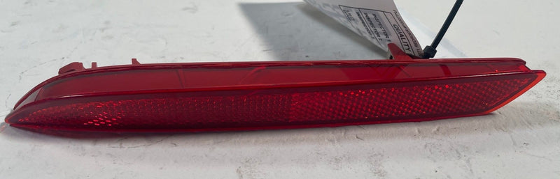Load image into Gallery viewer, 2025 - 2026 ACURA ADX REAR LEFT DRIVER SIDE BUMPER REFLECTOR LIGHT LAMP # 113957
