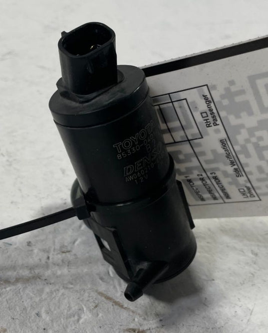 2016 - 2026 TOYOTA TUNDRA TACOMA CAMRY FRONT WINDSHIELD WASHER PUMP 