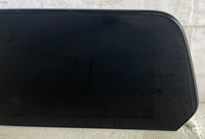 Load image into Gallery viewer, 2025-2026 CHEVROLET EQUINOX DASH DASHBOARD CENTER DISPLAY SCREEN MONITOR #111396
