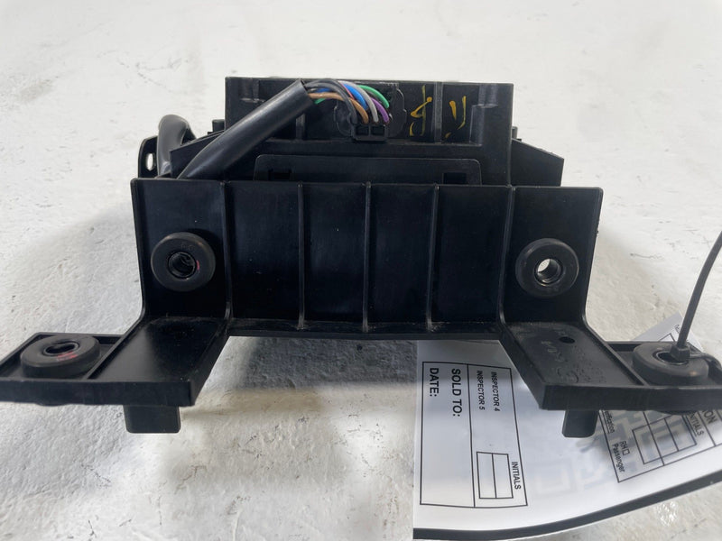 Load image into Gallery viewer, 23-25 HYUNDAI IONIQ 6 ELECTRIC VEHICLE PEDESTRIAN SOUND ALERT SPEAKER # 109797
