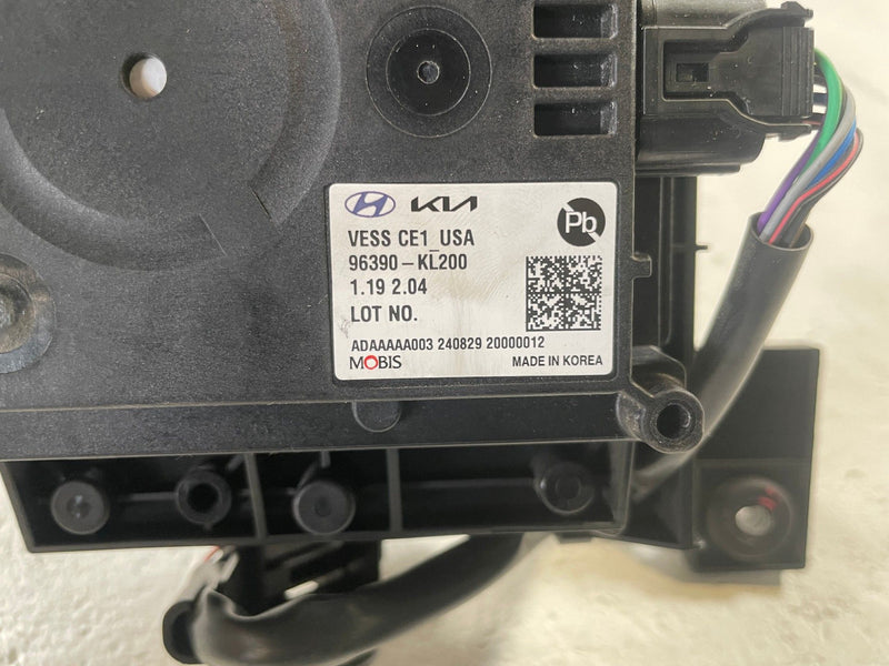Load image into Gallery viewer, 23-25 HYUNDAI IONIQ 6 ELECTRIC VEHICLE PEDESTRIAN SOUND ALERT SPEAKER # 109797
