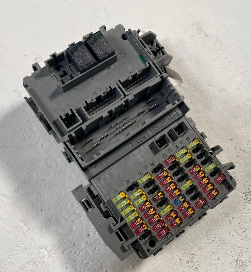 Load image into Gallery viewer, 2025 - 2026 ACURA ADX DASH FUSE RELAY JUNCTION BLOCK BOX MODULE # 113942
