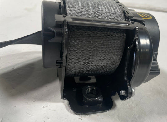 2022 - 2026 HYUNDAI IONIQ 5 FRONT RIGHT PASSENGER SEAT BELT RETRACTOR