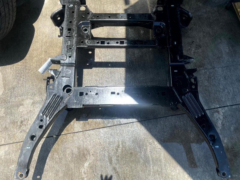 Load image into Gallery viewer, 2020 - 2025 FORD EXPLORER FRONT ENGINE SUBFRAME CROSSMEMBER CRADLE 2.3L # 111105
