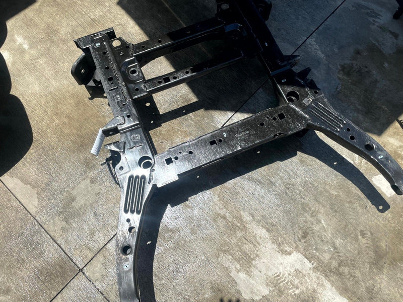 Load image into Gallery viewer, 2020 - 2025 FORD EXPLORER FRONT ENGINE SUBFRAME CROSSMEMBER CRADLE 2.3L # 111105
