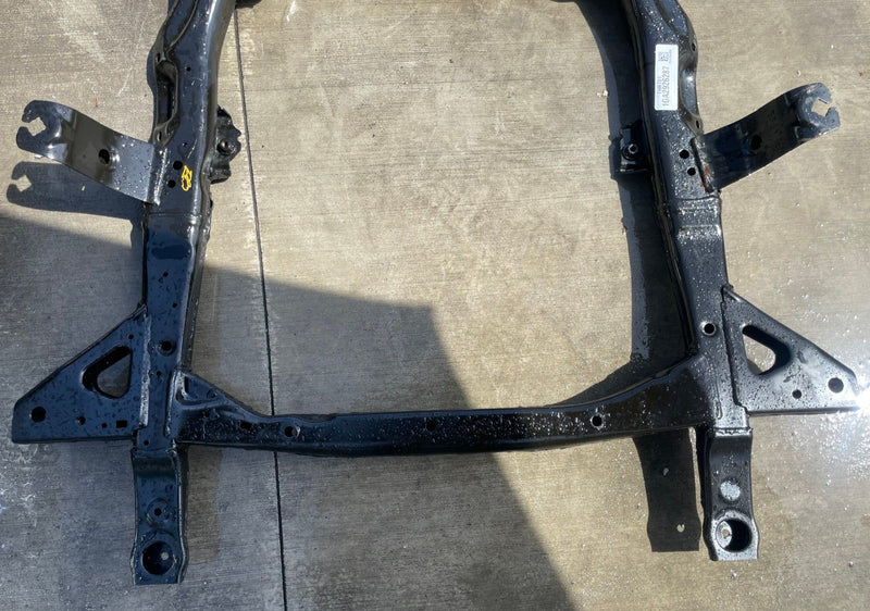 Load image into Gallery viewer, 25-26 CHEVROLET EQUINOX FWD FRONT SUSPENSION SUBFRAME CROSSMEMBER CRADLE #111402
