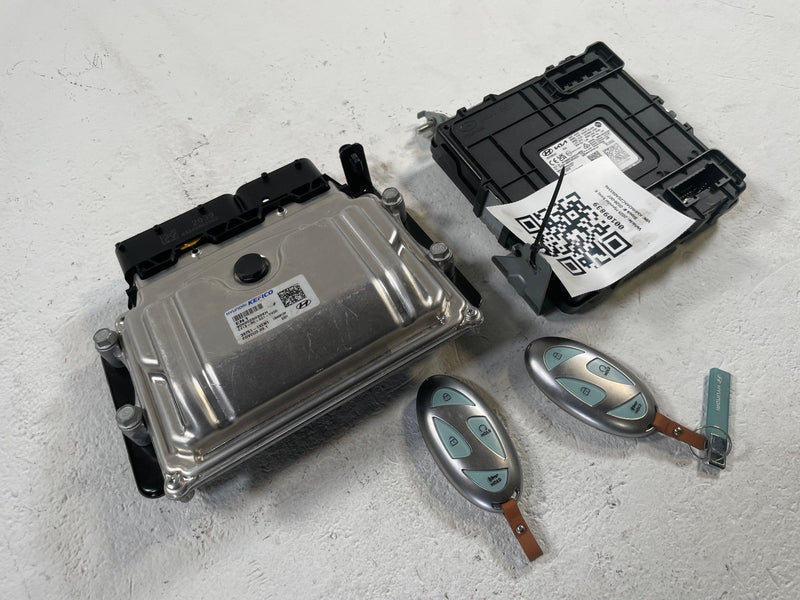 Load image into Gallery viewer, 23-25 HYUNDAI IONIQ 6 ENGINE &amp; BODY CONTROL MODULE ECM BCM W/ KEY FOB # 109839
