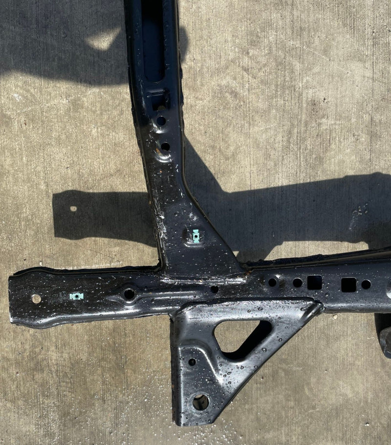 Load image into Gallery viewer, 25-26 CHEVROLET EQUINOX FWD FRONT SUSPENSION SUBFRAME CROSSMEMBER CRADLE #111402
