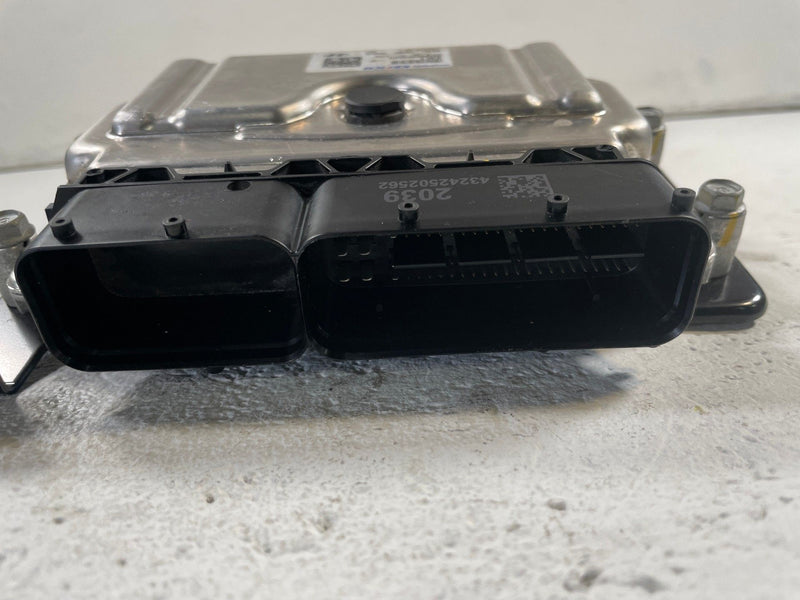 Load image into Gallery viewer, 23-25 HYUNDAI IONIQ 6 ENGINE &amp; BODY CONTROL MODULE ECM BCM W/ KEY FOB # 109839
