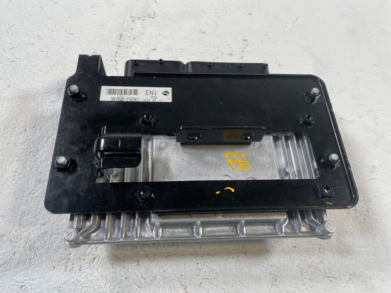 Load image into Gallery viewer, 23-25 HYUNDAI IONIQ 6 ENGINE &amp; BODY CONTROL MODULE ECM BCM W/ KEY FOB # 109839
