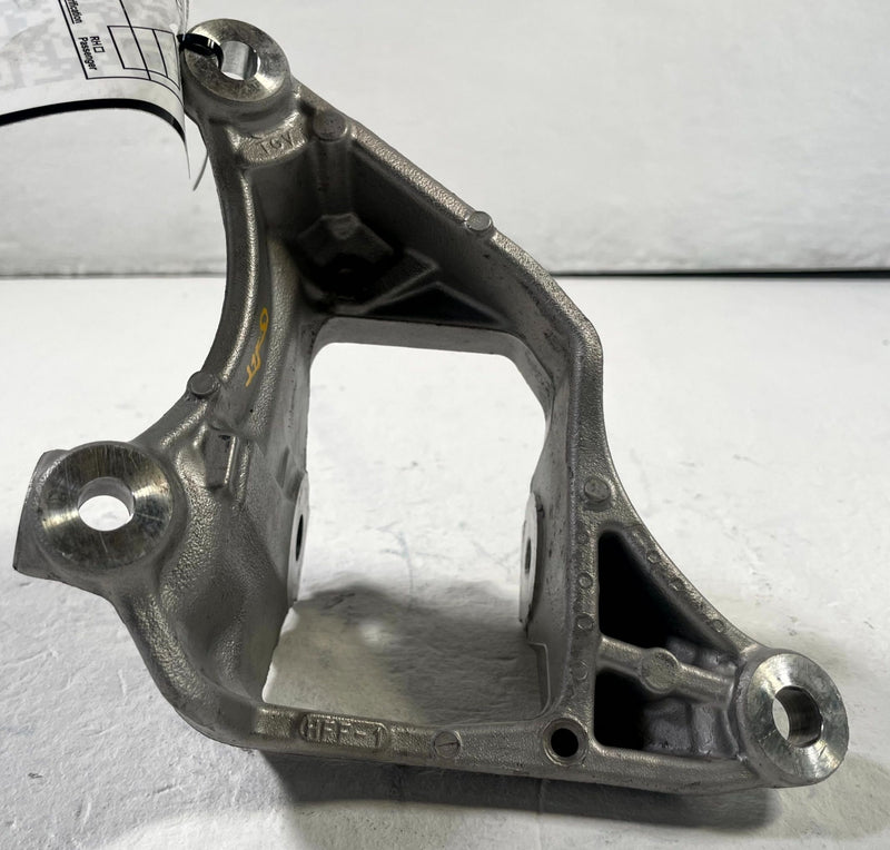 Load image into Gallery viewer, 2021-2025 ACURA TLX ENGINE MOTOR TORQUE ROD UPPER MOUNT BRACKET 2.0L # 108987
