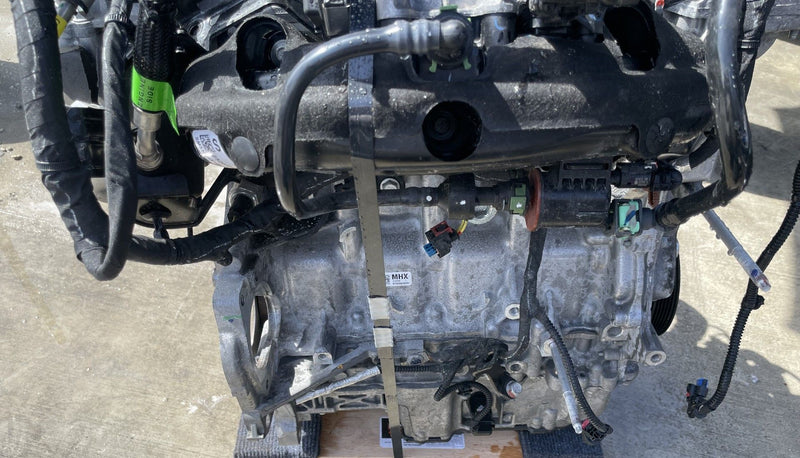 Load image into Gallery viewer, CHEVROLET EQUINOX FWD ENGINE MOTOR ASSEMBLY AUTO 1.5L 43K MILES 23-25 # 111406
