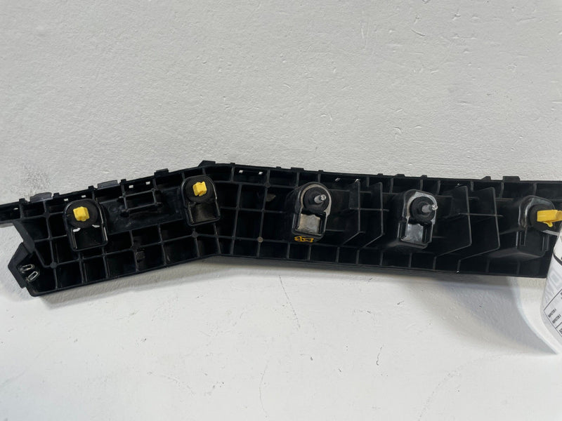 Load image into Gallery viewer, 2023-2025 HYUNDAI IONIQ 6 REAR RIGHT SIDE BUMPER MOUNT SUPPORT BRACKET # 109788
