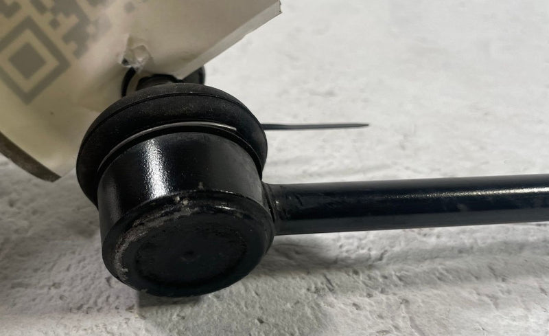 Load image into Gallery viewer, 2022-2025 HYUNDAI IONIQ 5 FRONT RIGHT SIDE STABILIZER SWAY BAR END LINK # 112576
