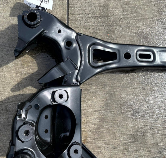 2019-2026 GENESIS G70 AWD FRONT SUSPENSION SUBFRAME CROSSMEMBER CRADLE