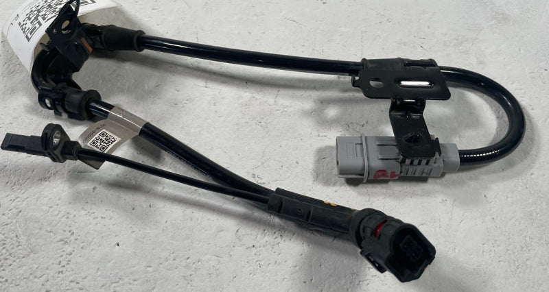 Load image into Gallery viewer, 2025-2026 HYUNDAI IONIQ 5 REAR LEFT DRIVER SIDE ABS WHEEL SPEED SENSOR # 112570
