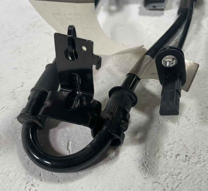 Load image into Gallery viewer, 2025-2026 HYUNDAI IONIQ 5 REAR LEFT DRIVER SIDE ABS WHEEL SPEED SENSOR # 112570
