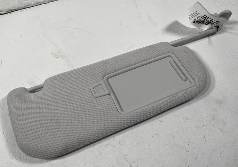 Load image into Gallery viewer, 2025 - 2026 HYUNDAI IONIQ 5 FRONT RIGHT SIDE SUN VISOR SUNVISOR GRAY # 112582
