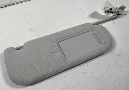2025 - 2026 HYUNDAI IONIQ 5 FRONT RIGHT SIDE SUN VISOR SUNVISOR GRAY