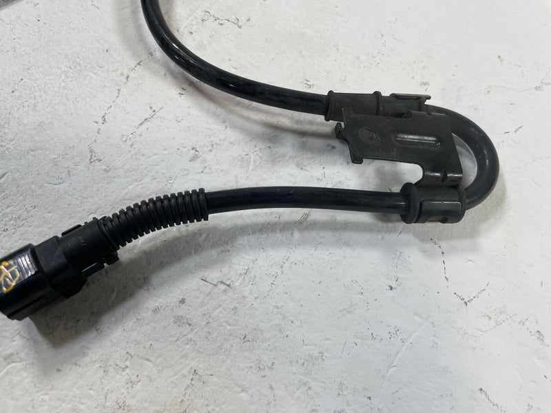 Load image into Gallery viewer, 2023-2025 HYUNDAI IONIQ 6 REAR LEFT DRIVER SIDE ABS WHEEL SPEED SENSOR # 109831
