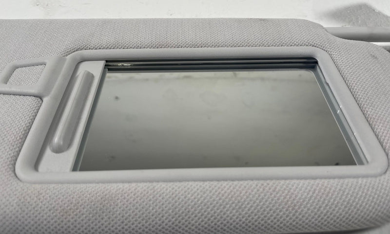 Load image into Gallery viewer, 2025 - 2026 HYUNDAI IONIQ 5 FRONT RIGHT SIDE SUN VISOR SUNVISOR GRAY # 112582
