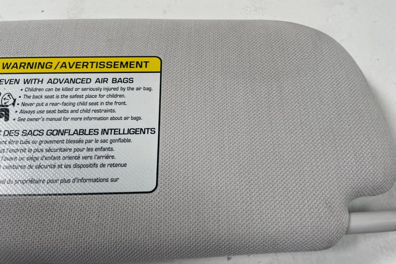 Load image into Gallery viewer, 2025 - 2026 HYUNDAI IONIQ 5 FRONT RIGHT SIDE SUN VISOR SUNVISOR GRAY # 112582
