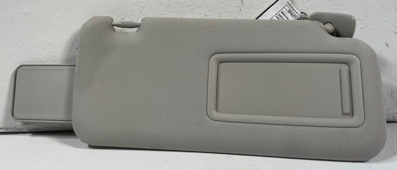 Load image into Gallery viewer, 2020 - 2025 MAZDA CX-5 FRONT RIGHT PASSENGER SIDE SUNVISOR SUN VISOR # 111156
