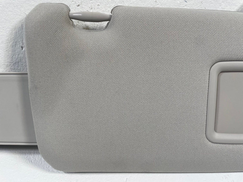 Load image into Gallery viewer, 2020 - 2025 MAZDA CX-5 FRONT RIGHT PASSENGER SIDE SUNVISOR SUN VISOR # 111156
