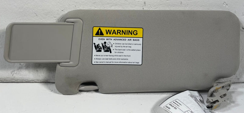 Load image into Gallery viewer, 2020 - 2025 MAZDA CX-5 FRONT RIGHT PASSENGER SIDE SUNVISOR SUN VISOR # 111156
