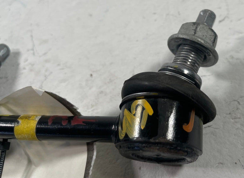 Load image into Gallery viewer, 22-26 HYUNDAI IONIQ 5 REAR LEFT SIDE STABILIZER SWAY ANTI ROLL BAR LINK # 112569
