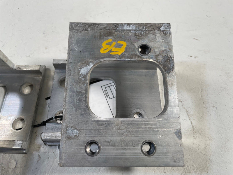 Load image into Gallery viewer, 25-26 ACURA ADX REAR LEFT &amp; RIGHT BUMPER REINFORCEMENT SUPPORT BRACKETS # 113933

