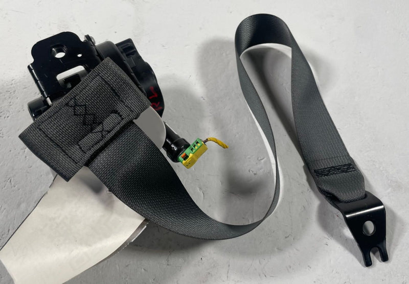 Load image into Gallery viewer, 2024 - 2026 HYUNDAI IONIQ 5 REAR LEFT SIDE SEAT BELT SEATBELT RETRACTOR # 112573
