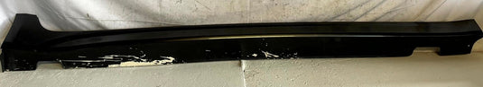 2023 GENESIS G70 FRONT RIGHT SIDE ROCKER PANEL SKIRT MOLDING GRAY (NCM)