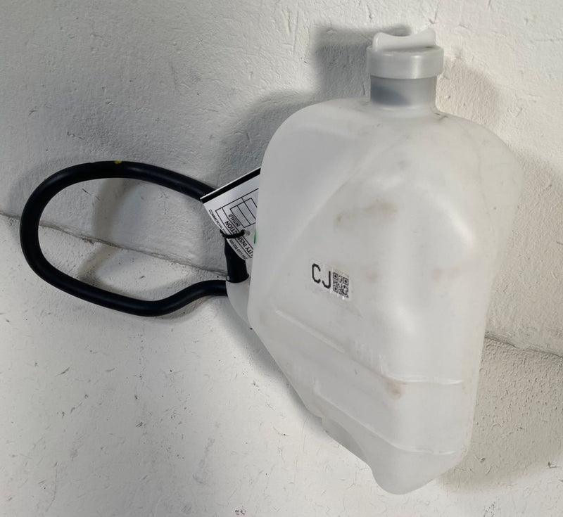 Load image into Gallery viewer, 2025 - 2026 ACURA ADX RADIATOR COOLANT RESERVOIR RECOVERY TANK BOTTLE # 113947
