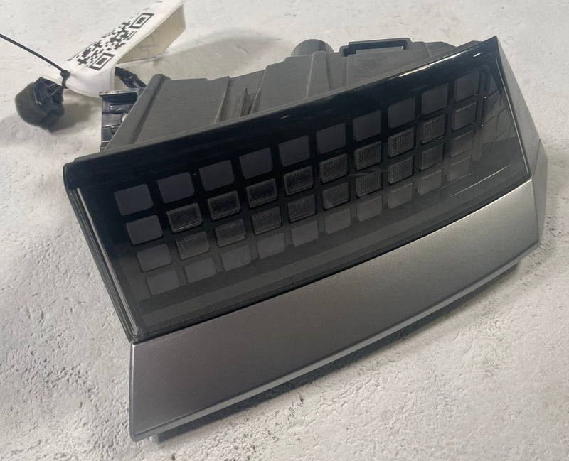 Load image into Gallery viewer, 25-26 HYUNDAI IONIQ 5 REAR RIGHT PASSENGER SIDE LED OUTER TAILLIGHT LAMP #112589
