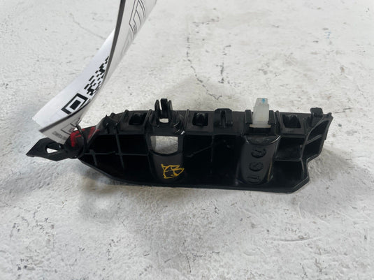 2023-2025 HYUNDAI IONIQ 6 FRONT LEFT SIDE BUMPER MOUNT SUPPORT BRACKET