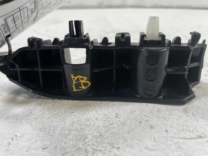 Load image into Gallery viewer, 2023-2025 HYUNDAI IONIQ 6 FRONT LEFT SIDE BUMPER MOUNT SUPPORT BRACKET # 109824
