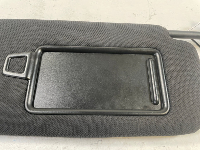Load image into Gallery viewer, 2023-2025 HYUNDAI IONIQ 6 FRONT RIGHT SIDE SUN VISOR SUNVISOR BLACK # 109828
