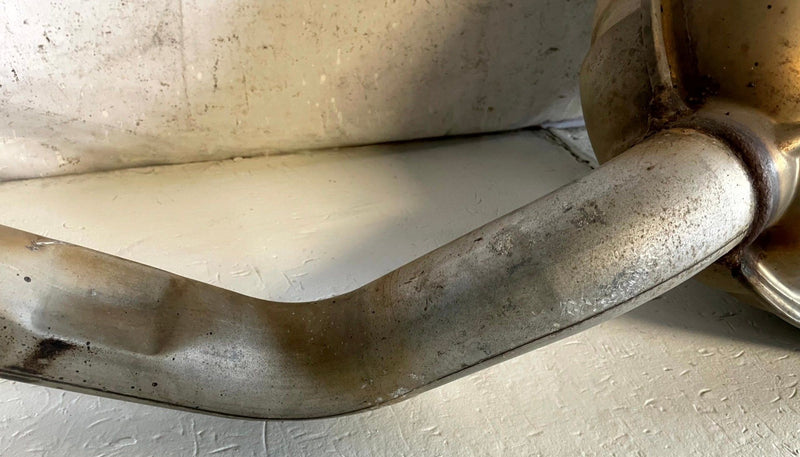Load image into Gallery viewer, 2021 - 2023 GENESIS G70 REAR EXHAUST MUFFLER WITH TIPS ASSEMBLY 2.0L # 113900
