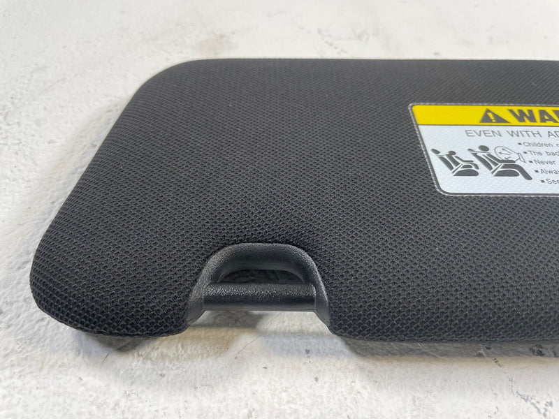 Load image into Gallery viewer, 2023-2025 HYUNDAI IONIQ 6 FRONT RIGHT SIDE SUN VISOR SUNVISOR BLACK # 109828
