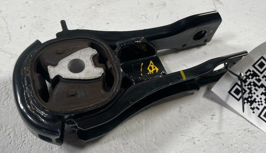 19-25 MAZDA CX-5 REAR ENGINE MOTOR TORQUE ROD MOUNT STRUT BRACKET 2.5L