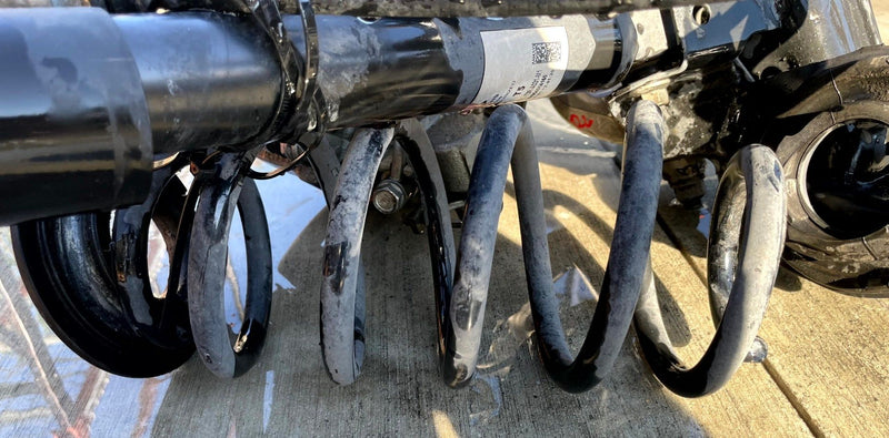 Load image into Gallery viewer, 2019 - 2022 ACURA ILX REAR LEFT DRIVER SIDE SUSPENSION KNEE ASSEMBLY # 107079
