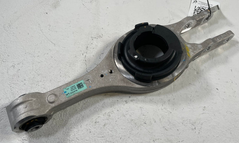 Load image into Gallery viewer, 2022-25 HYUNDAI IONIQ 5 6 GV60 REAR LEFT LOWER CONTROL ARM SPRING PERCH # 109872
